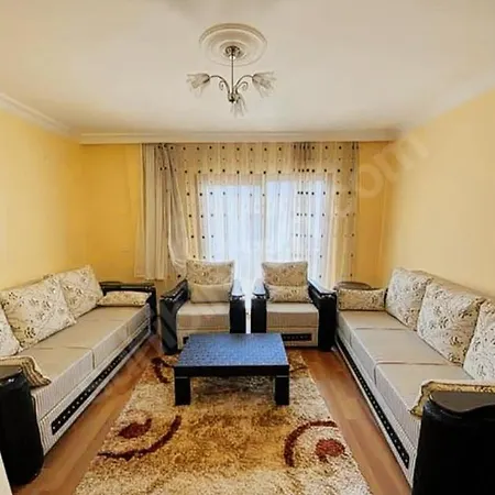 Near The Sea, Penthouse Apartment,for Large Groups Daire