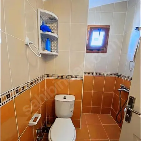 Near The Sea, Penthouse Apartment,for Large Groups *