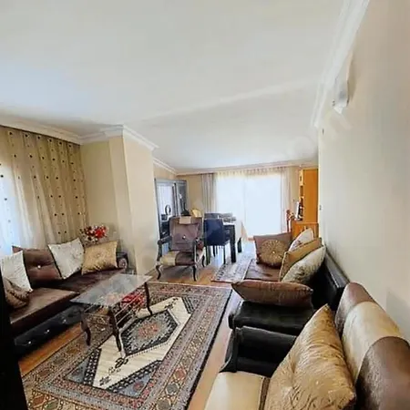 Near The Sea, Penthouse Apartment,for Large Groups *