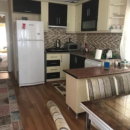 Near The Sea, Penthouse Apartment,for Large Groups Daire Kuşadası